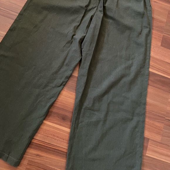 Brand NEW! Women’s high waisted wide leg capri pants - Picture 5 of 7